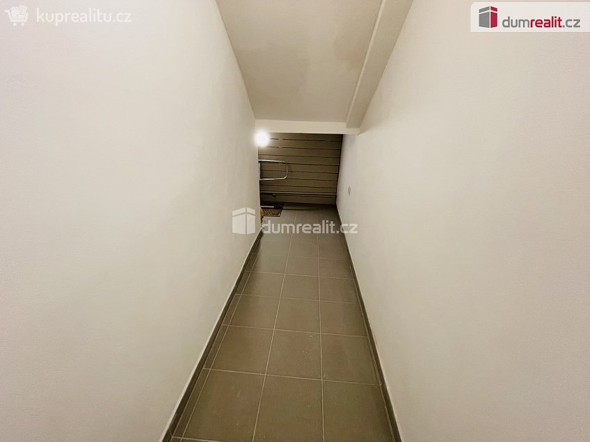 Pronájem bytu 1+kk 25 m^2 Bří. Mrštíků, Břeclav 