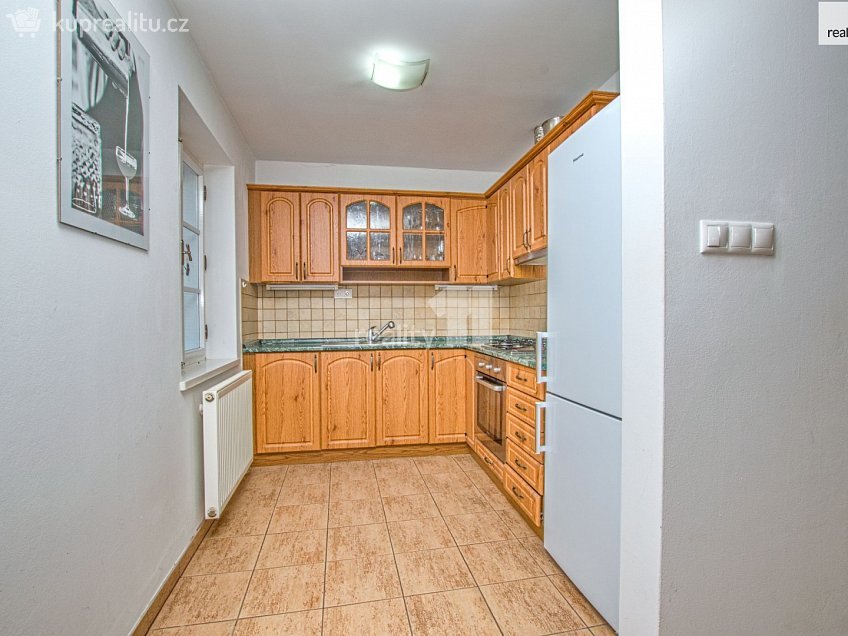 Pronájem bytu 2+kk 65 m^2 Barvířská, Liberec 