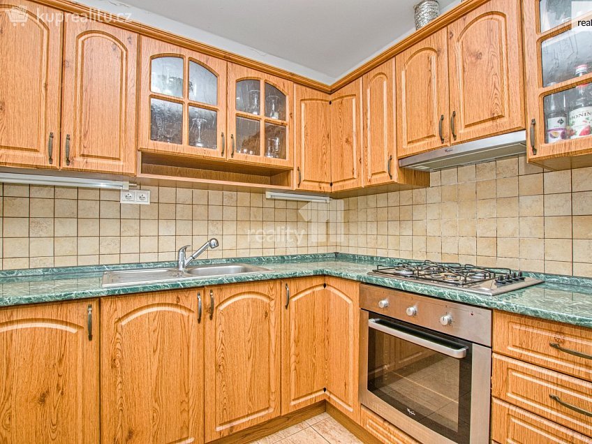 Pronájem bytu 2+kk 65 m^2 Barvířská, Liberec 