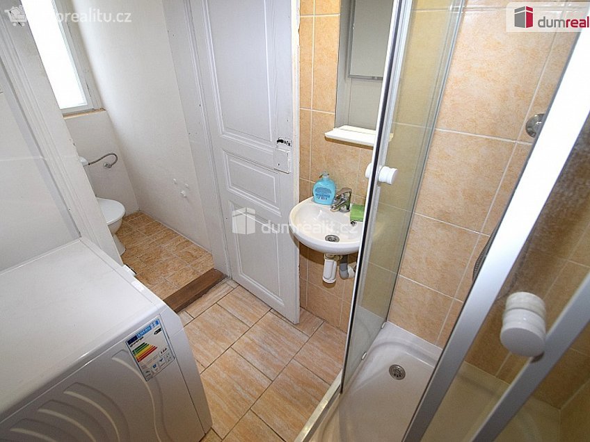 Pronájem bytu 1+1 43 m^2 Jana Masaryka, Praha 2 