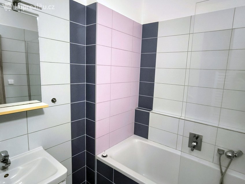 Pronájem bytu 3+kk 74 m^2 Hrušovany nad Jevišovkou, Hrušovany nad Jevišovkou 