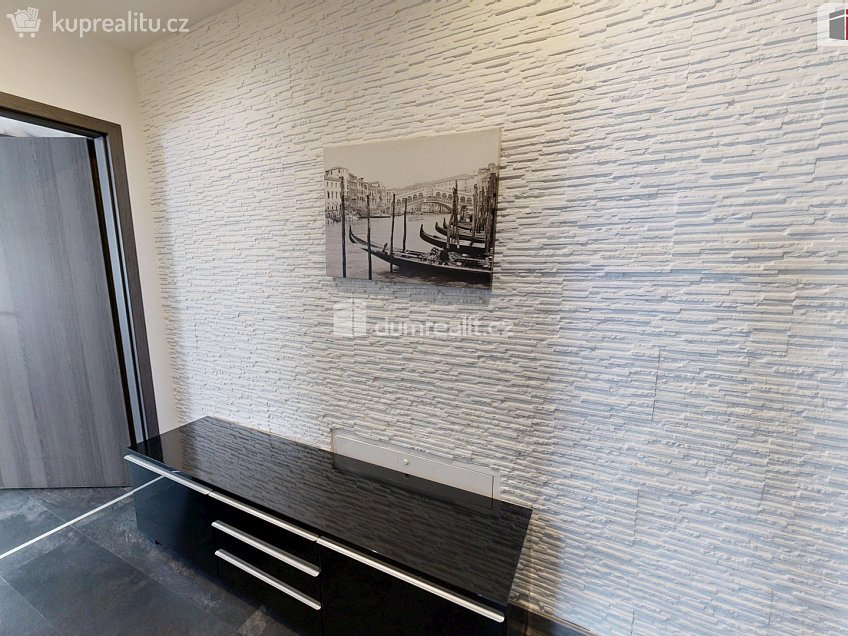 Prodej  rodinného domu 237 m^2 Hřbitovní, Vítkov 