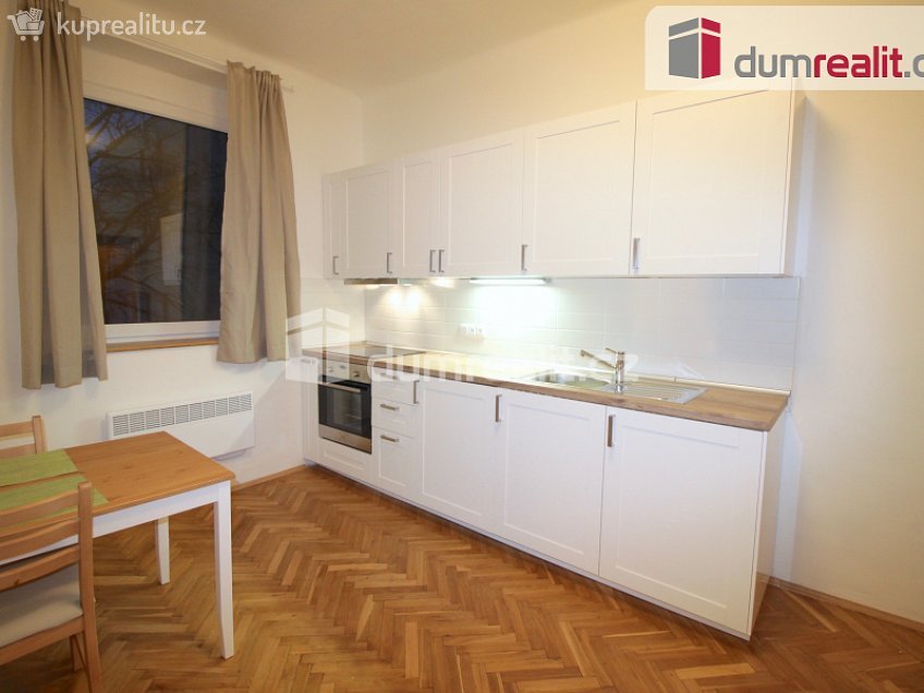 Pronájem bytu 2+kk 45 m^2 Slávy Horníka, Praha 5 