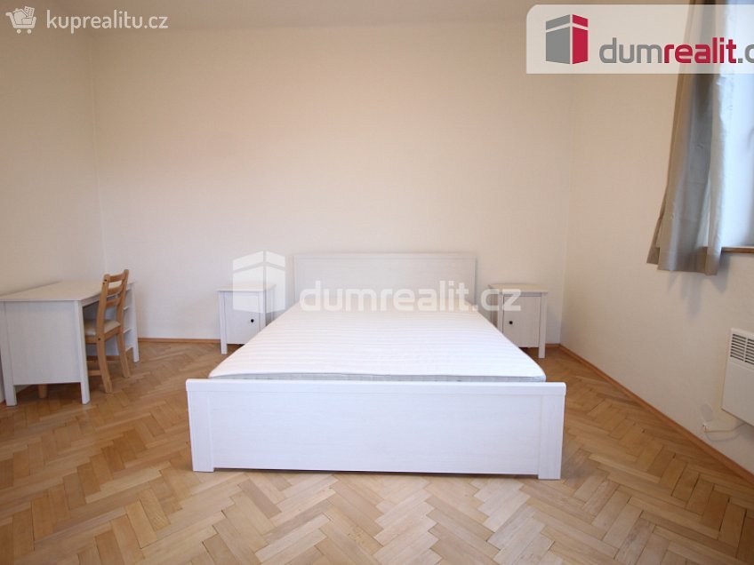 Pronájem bytu 2+kk 45 m^2 Slávy Horníka, Praha 5 