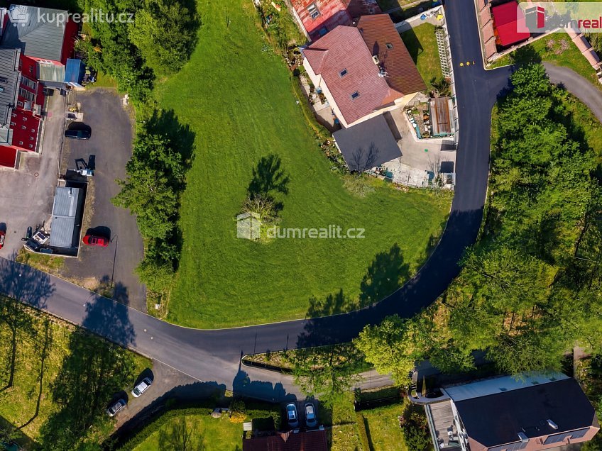 Prodej  stavebního pozemku 835 m^2 Ostrov, Ostrov 