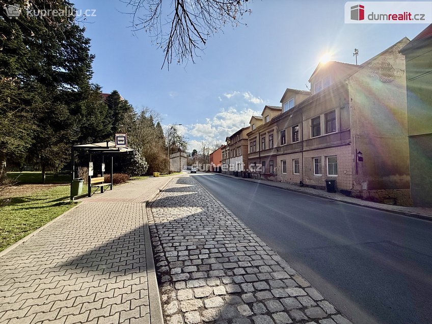 Pronájem  obchodních prostor 36 m^2 Litoměřická, Děčín 