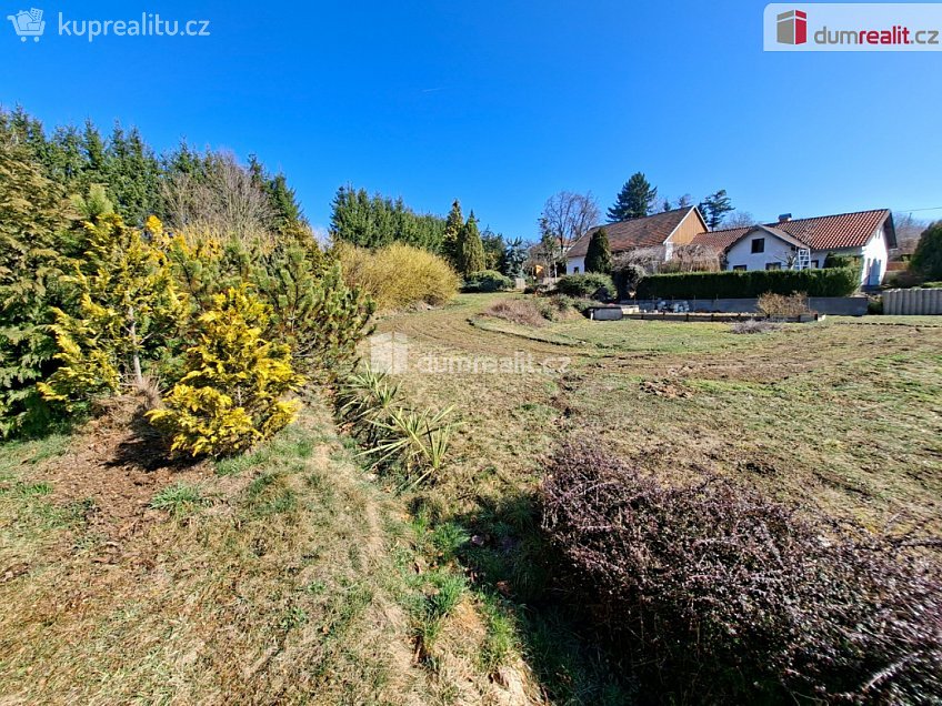 Prodej  stavebního pozemku 1980 m^2 Řendějov, Řendějov 