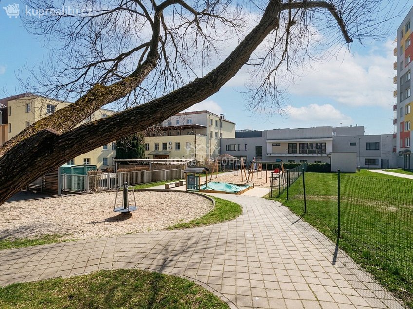 Prodej bytu 4+1 88 m^2 Prachatická, České Budějovice 