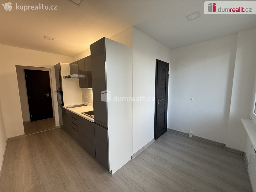 Pronájem bytu 2+1 53 m^2 Kollárova, Krupka 