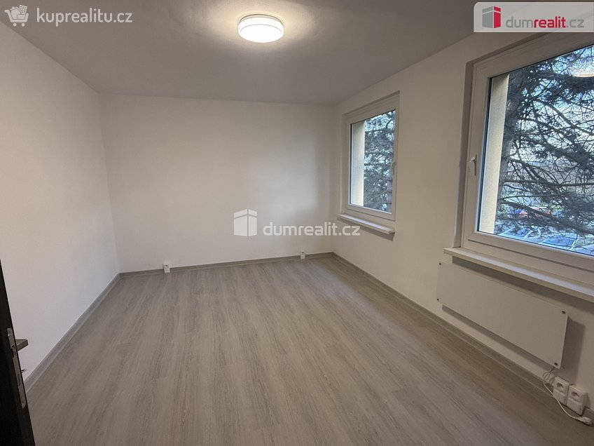 Pronájem bytu 2+1 53 m^2 Kollárova, Krupka 