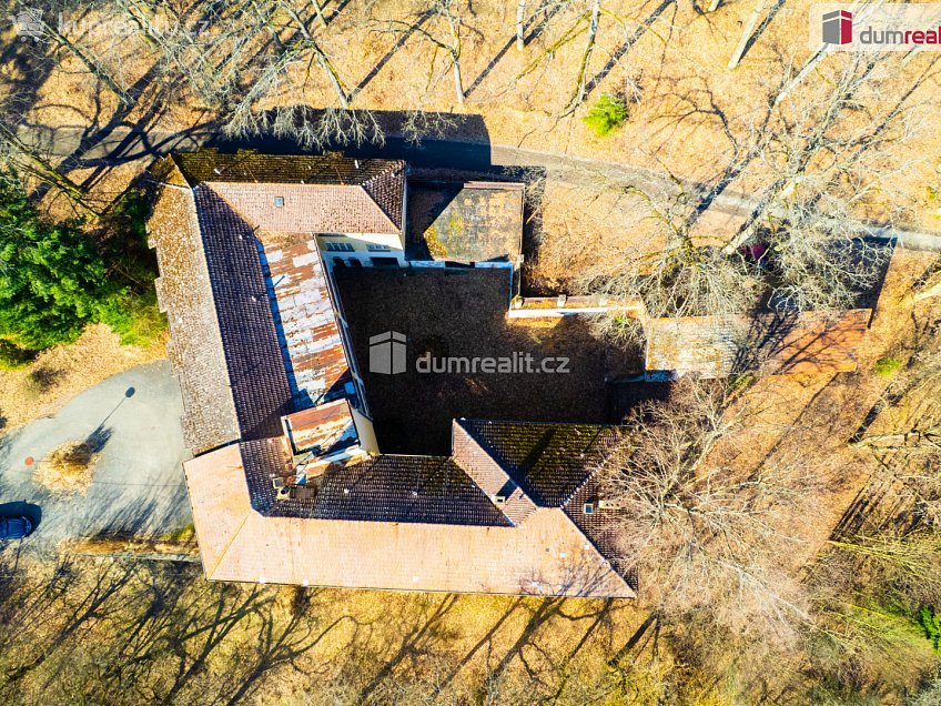 Prodej  komerční reality 2181 m^2 U Honzíčka, Písek 