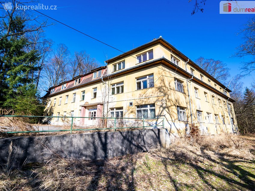 Prodej  komerční reality 2181 m^2 U Honzíčka, Písek 