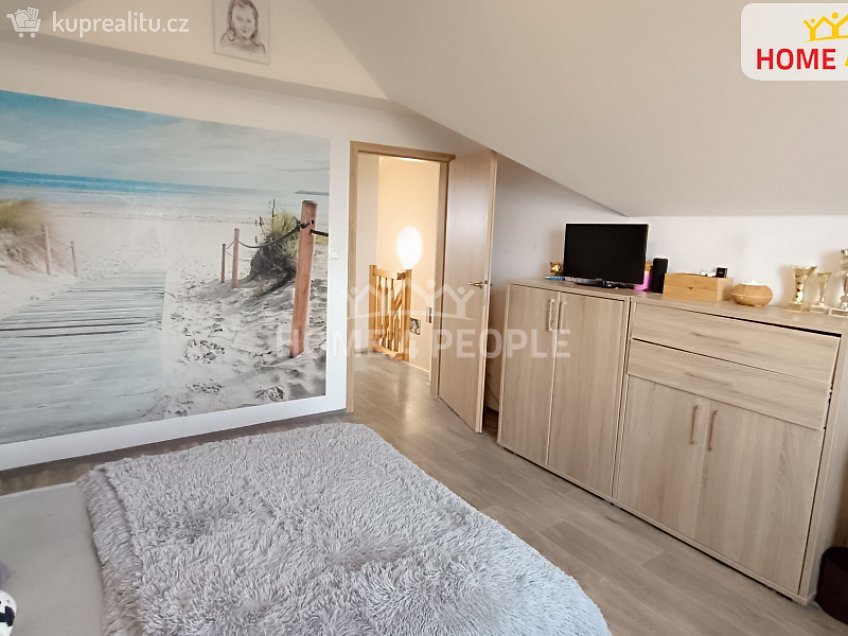 Pronájem bytu 4+kk 90 m^2 Nad Dolinami, Vranovice 