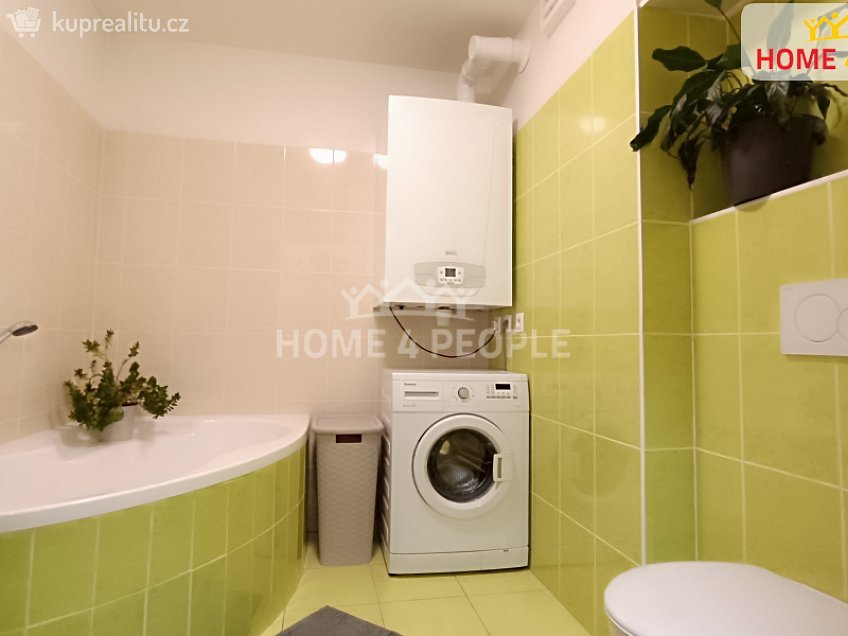 Pronájem bytu 4+kk 90 m^2 Nad Dolinami, Vranovice 