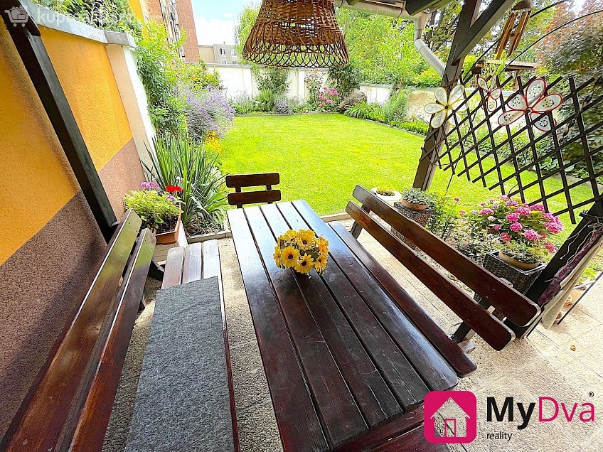 Pronájem bytu 3+1 80 m^2 Bezručova, Znojmo 