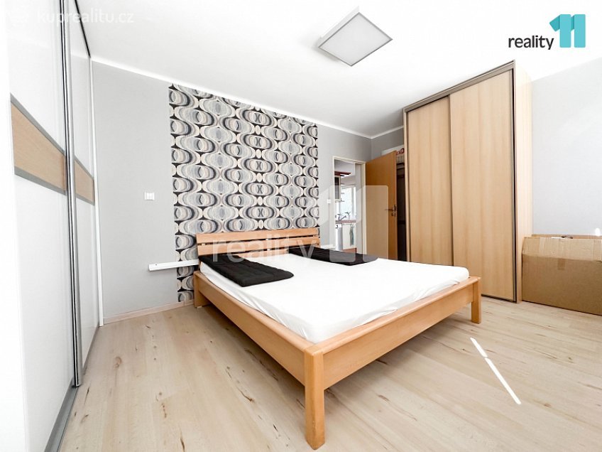 Pronájem bytu 3+1 84 m^2 Komenského, Napajedla 