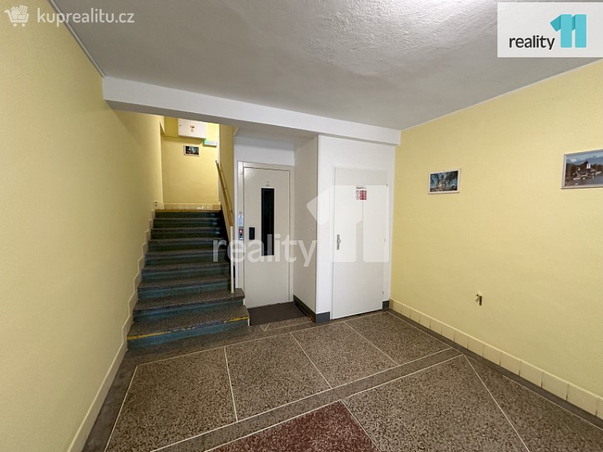 Pronájem bytu 3+1 84 m^2 Komenského, Napajedla 