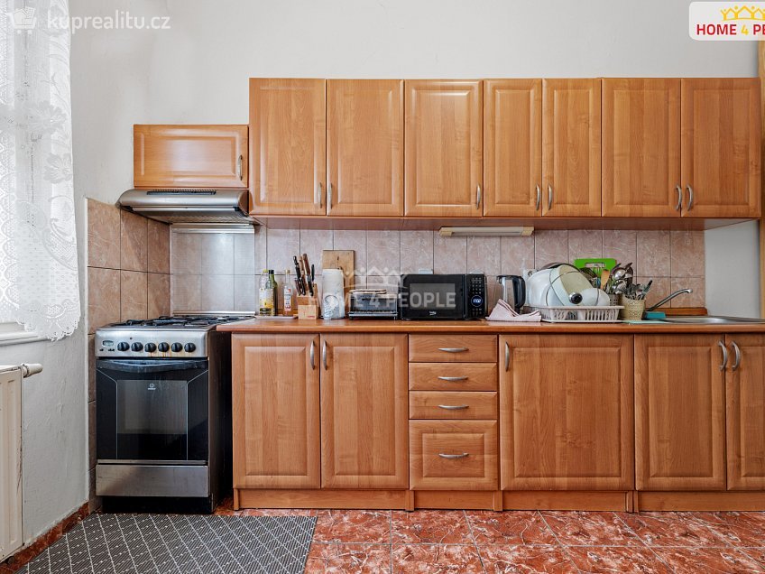 Prodej bytu 3+1 92 m^2 Olivova, Říčany 