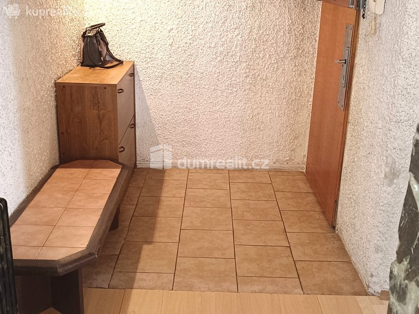 Prodej bytu 2+1 96 m^2 Teplická, Děčín 