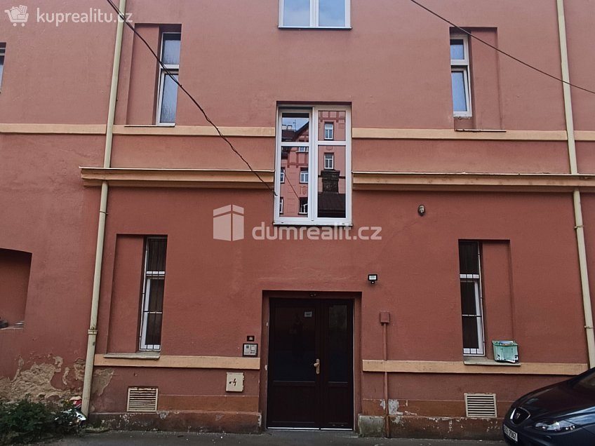 Prodej bytu 2+1 96 m^2 Teplická, Děčín 