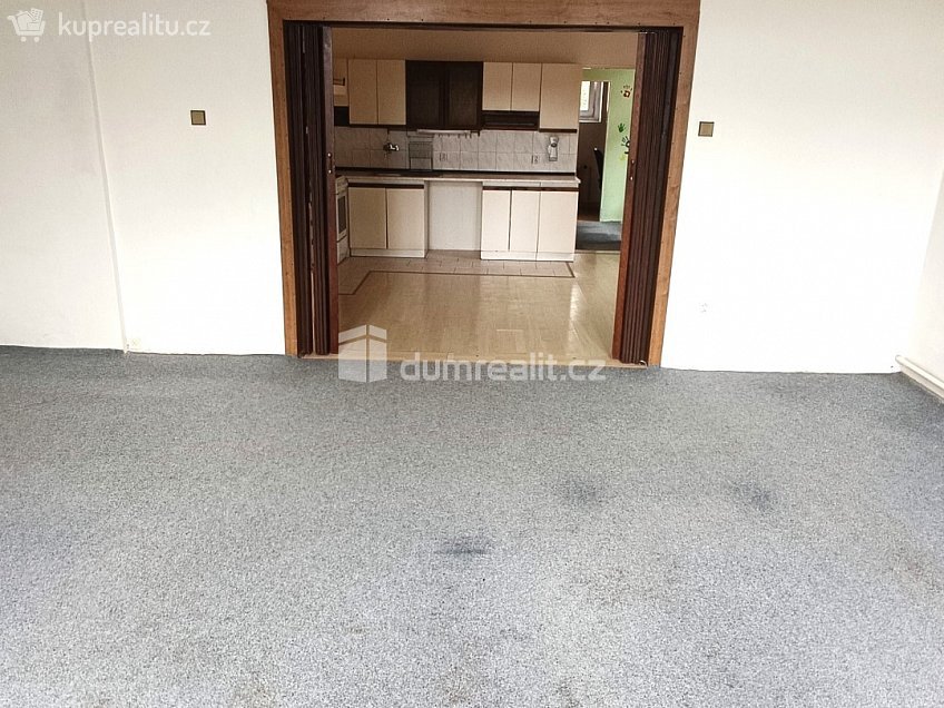 Prodej bytu 2+1 96 m^2 Teplická, Děčín 