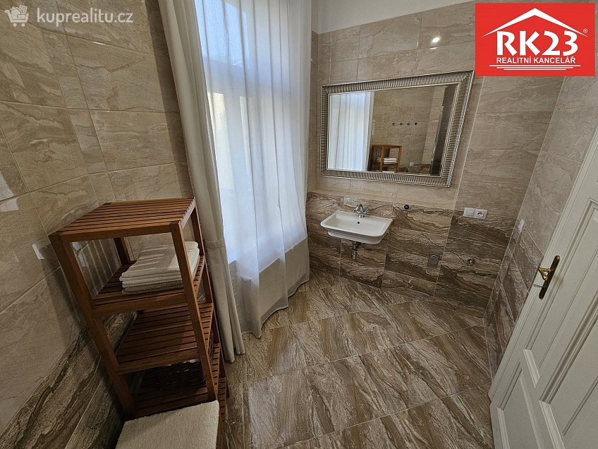 Prodej bytu 2+1 70 m^2 Ruská 326, Mariánské Lázně 