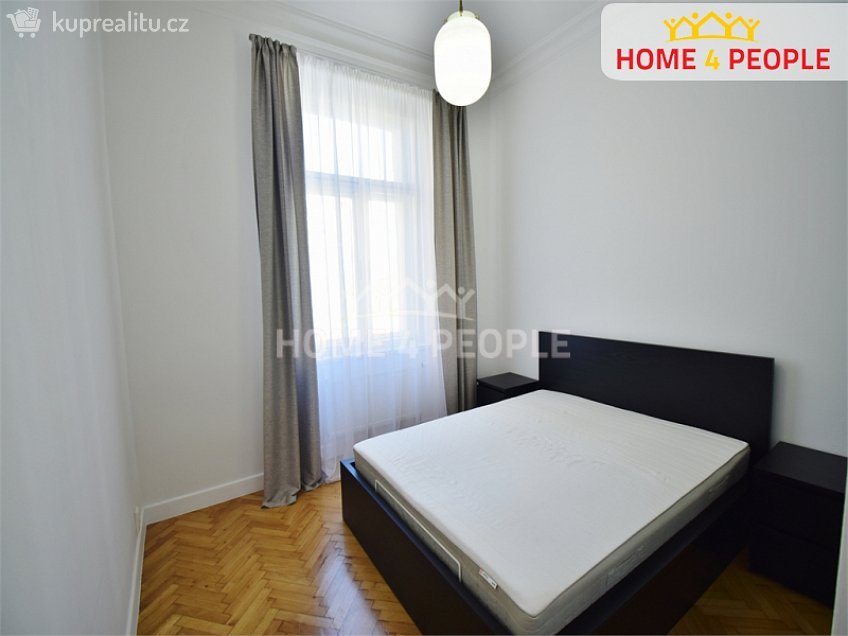 Pronájem bytu 4+kk 123 m^2 Zborovská, Praha 5 