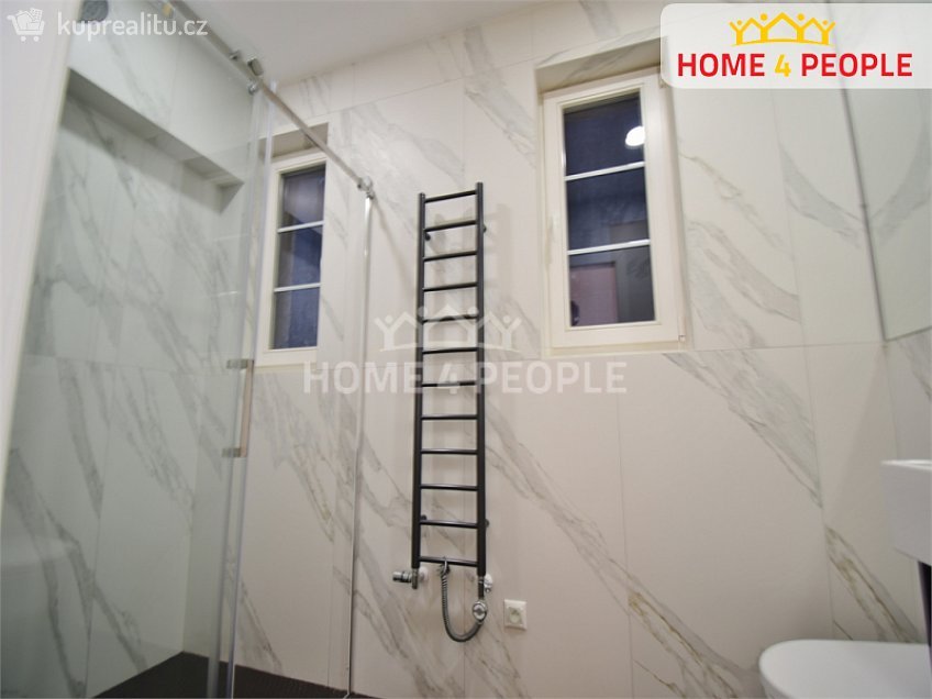 Pronájem bytu 4+kk 123 m^2 Zborovská, Praha 5 