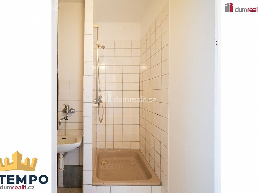 Prodej bytu 1+kk 19 m^2 Šumavská, Větřní 