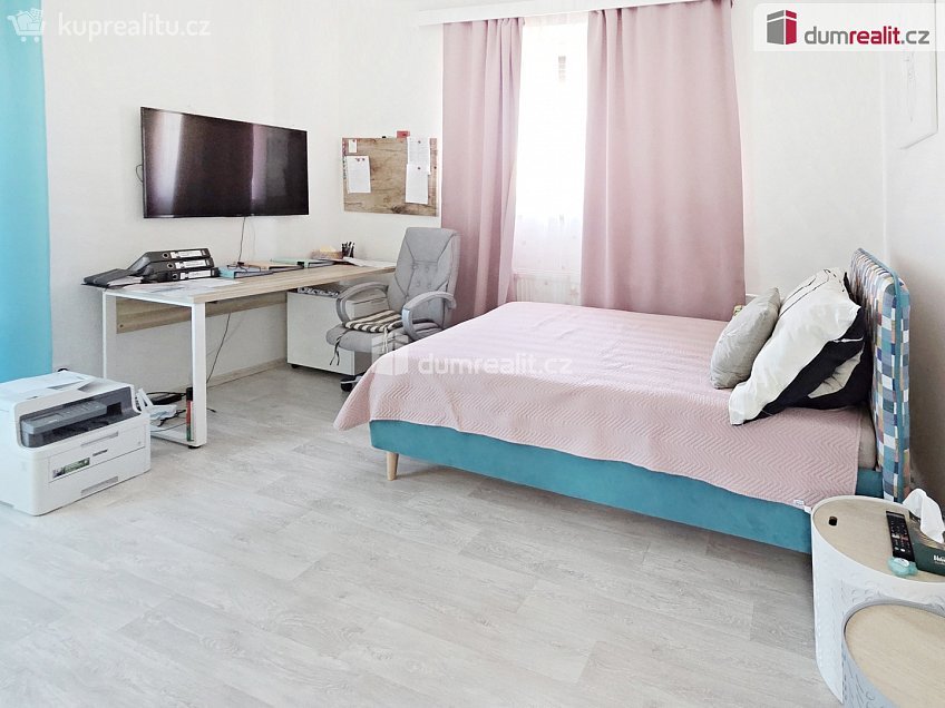 Pronájem bytu 4+kk 155 m^2 Jiráskova, Roudnice nad Labem 