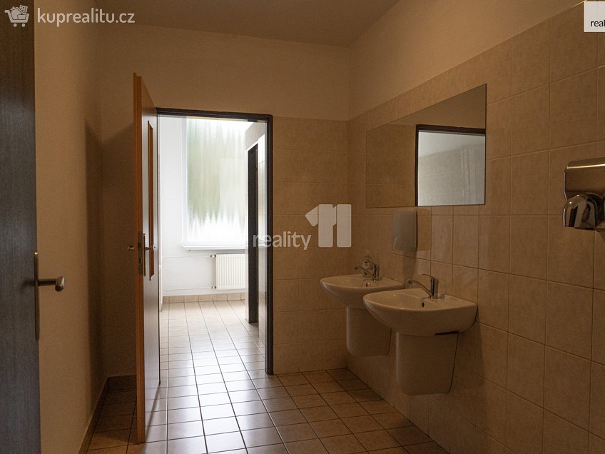 Pronájem  kanceláře 18 m^2 Podolí, Ledeč nad Sázavou 