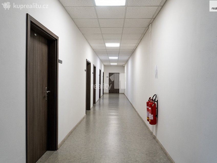 Pronájem  kanceláře 18 m^2 Podolí, Ledeč nad Sázavou 