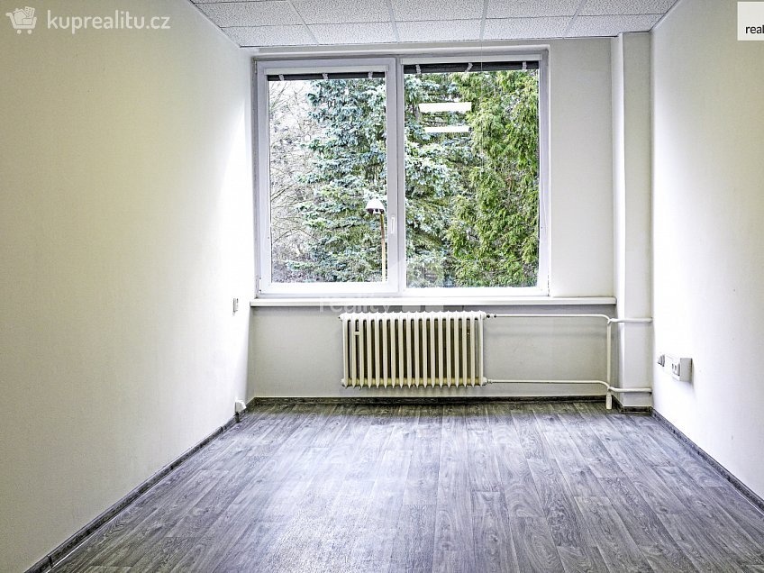 Pronájem  kanceláře 18 m^2 Podolí, Ledeč nad Sázavou 