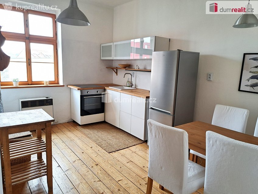 Prodej bytu 2+kk 45 m^2 České mládeže, Ústí nad Labem 