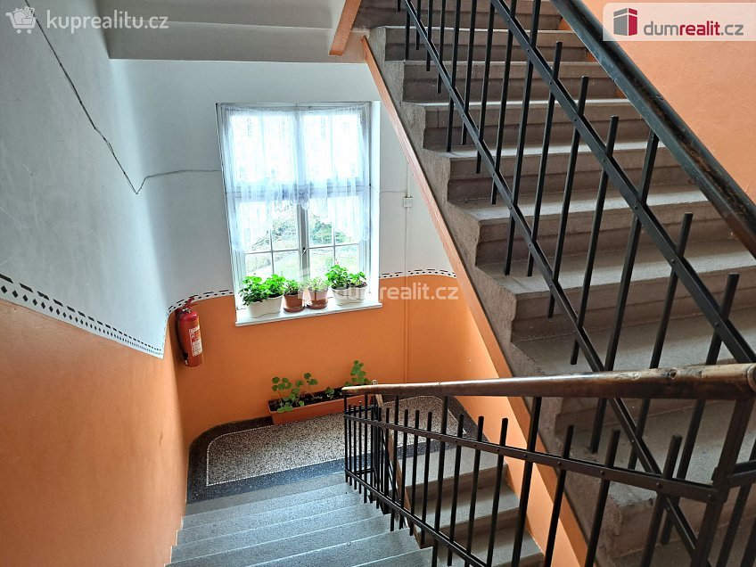 Prodej bytu 2+kk 45 m^2 České mládeže, Ústí nad Labem 