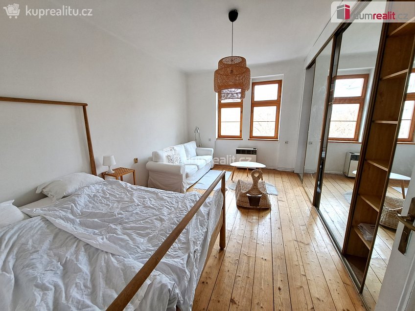 Prodej bytu 2+kk 45 m^2 České mládeže, Ústí nad Labem 