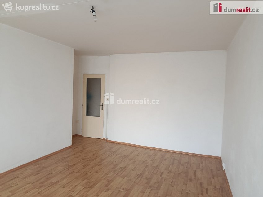 Pronájem bytu 3+1 71 m^2 Hrudičkova, Praha 11 