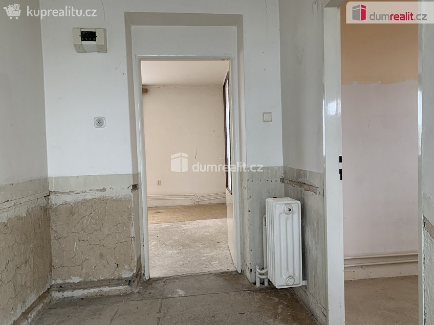 Prodej  rodinného domu 160 m^2 Zborovská, Dobříš 