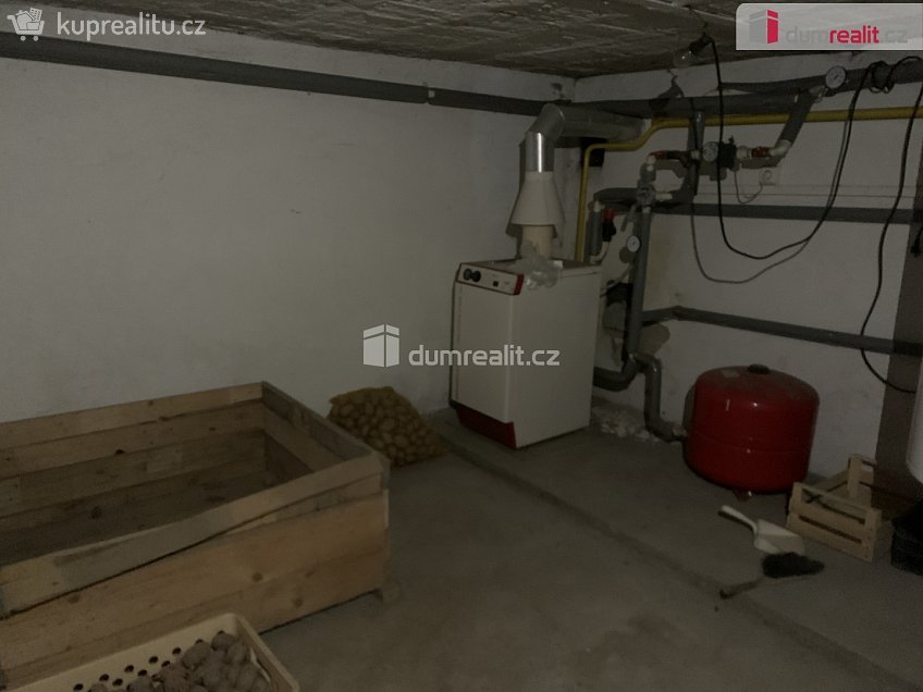 Prodej  rodinného domu 160 m^2 Zborovská, Dobříš 