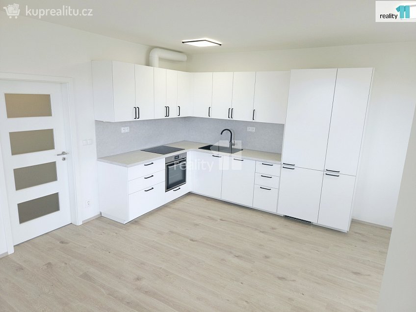 Pronájem bytu 2+kk 61 m^2 Augustina Lukeše, Brandýs nad Labem-Stará Boleslav 