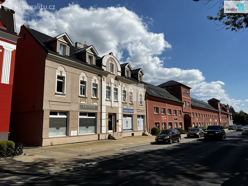 Pronájem  kanceláře 75 m^2 Chebská, Karlovy Vary 