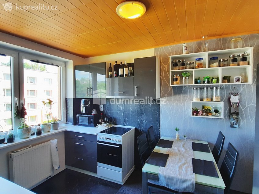 Pronájem bytu 2+1 46 m^2 Maškova, Liberec 