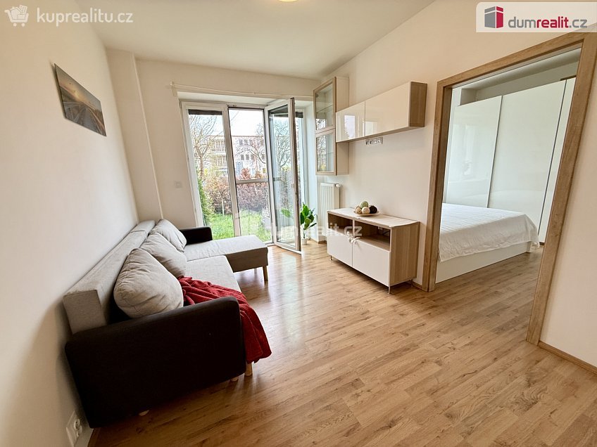 Pronájem bytu 2+kk 35 m^2 Cesta brigádníků, Kralupy nad Vltavou 