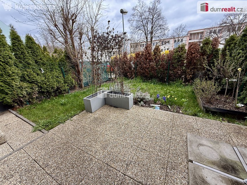 Pronájem bytu 2+kk 35 m^2 Cesta brigádníků, Kralupy nad Vltavou 