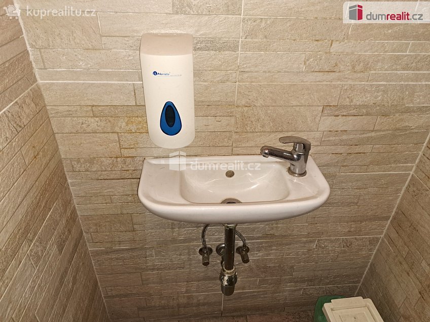 Prodej  obchodních prostor 126 m^2 Masarykova, Ústí nad Labem 