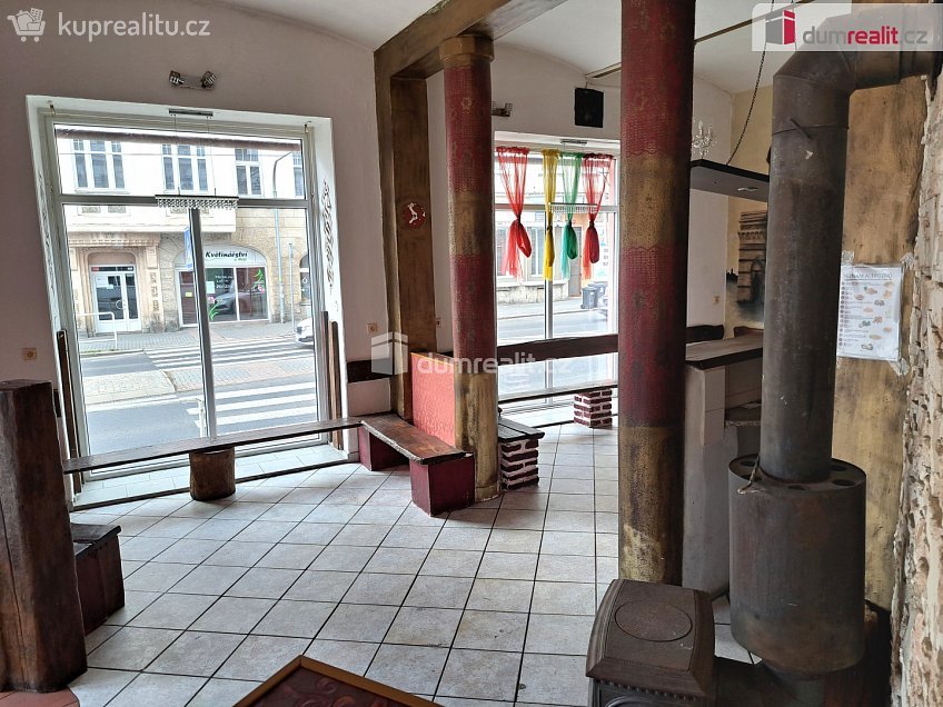 Prodej  obchodních prostor 126 m^2 Masarykova, Ústí nad Labem 