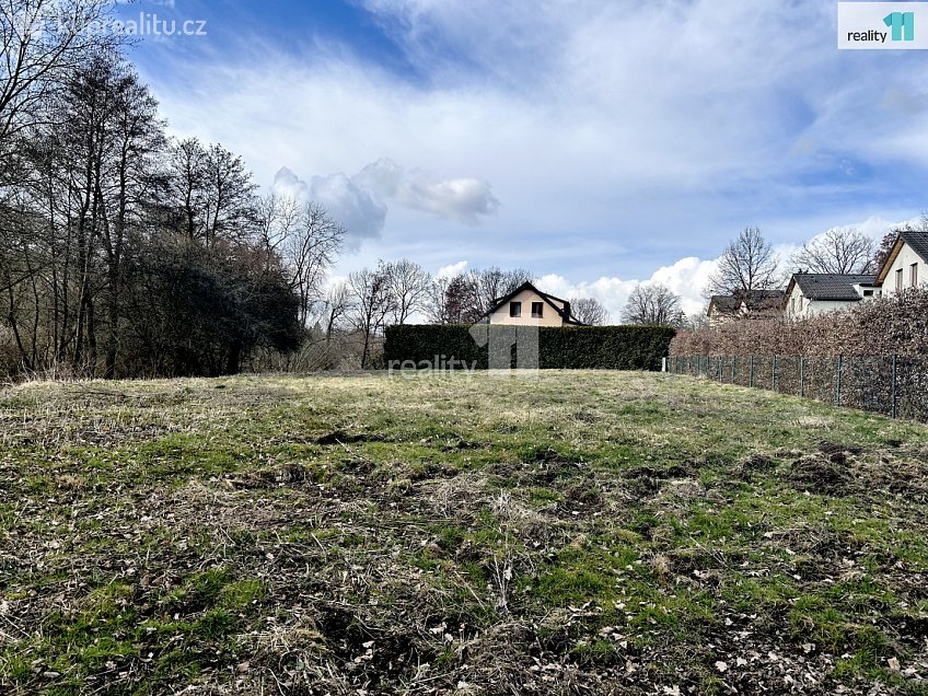 Prodej  stavebního pozemku 2281 m^2 K Hubačovu, Mnichovice 