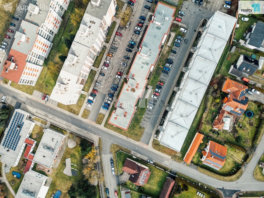 Prodej bytu 3+1 71 m^2 Pod Makovým vrchem, Holýšov 