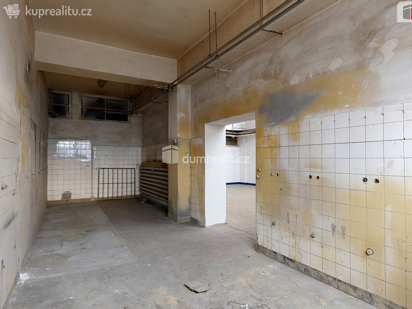 Pronájem  výrobních prostor 1062 m^2 Vratimovská, Ostrava 