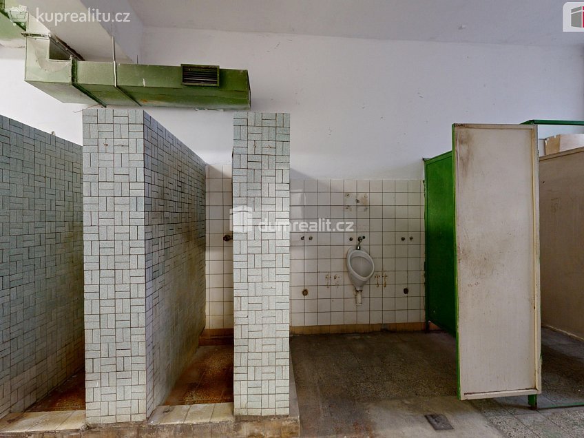 Pronájem  výrobních prostor 1062 m^2 Vratimovská, Ostrava 